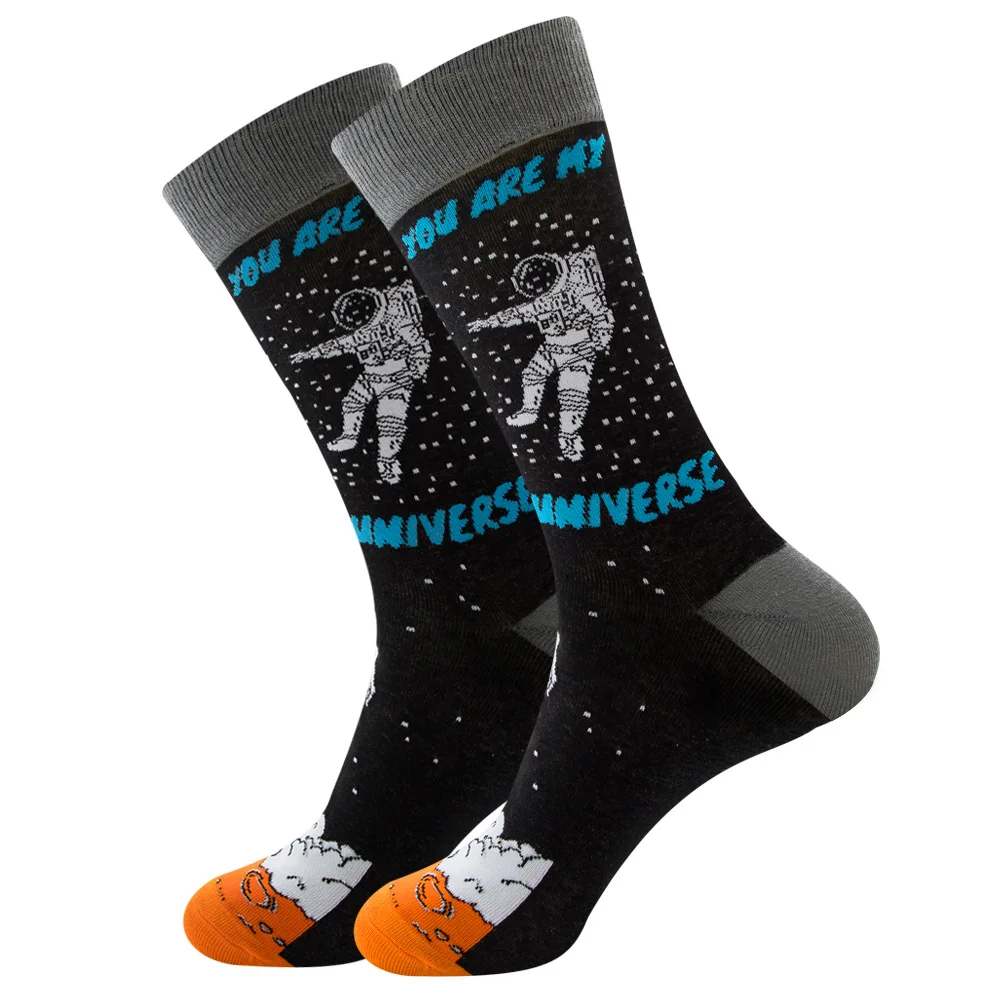 High Quality Socks The new universe series men\'s planet Funny Happy astronaut Novelty Skateboard Crew Casual Socks