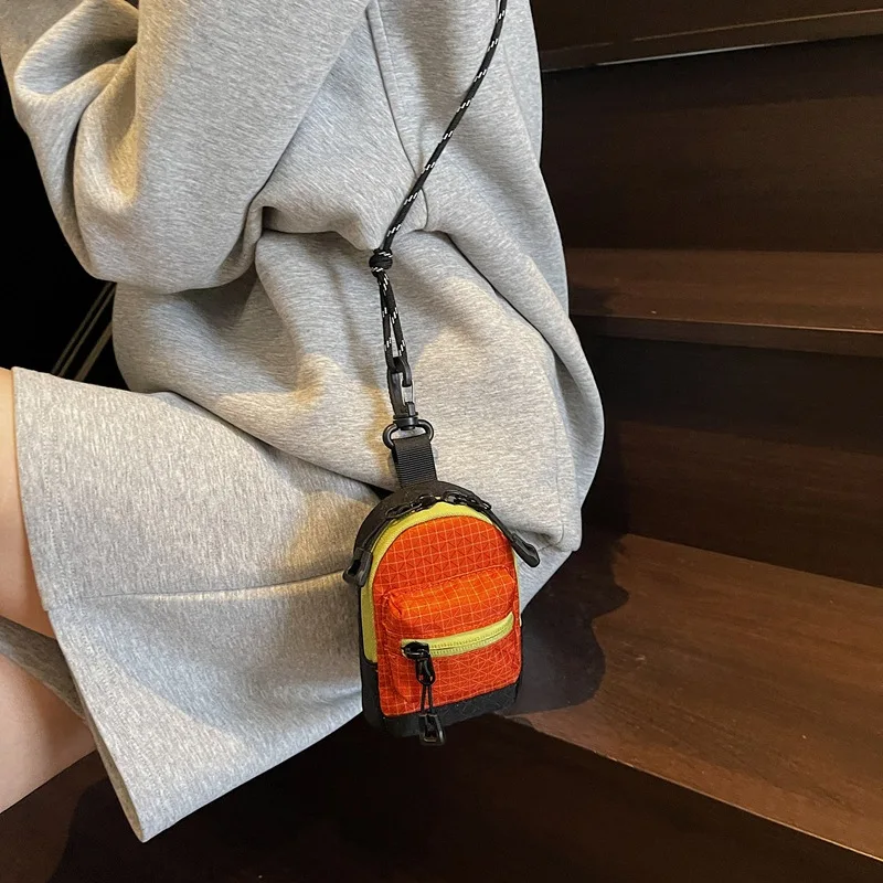 حقيبة كتلة الألوان الصغيرة حبال Ins العصرية Crossbody الرقبة الحقيبة لمفاتيح المحفظة Airpods للجنسين حقيبة الصدر للأنشطة الخارجية