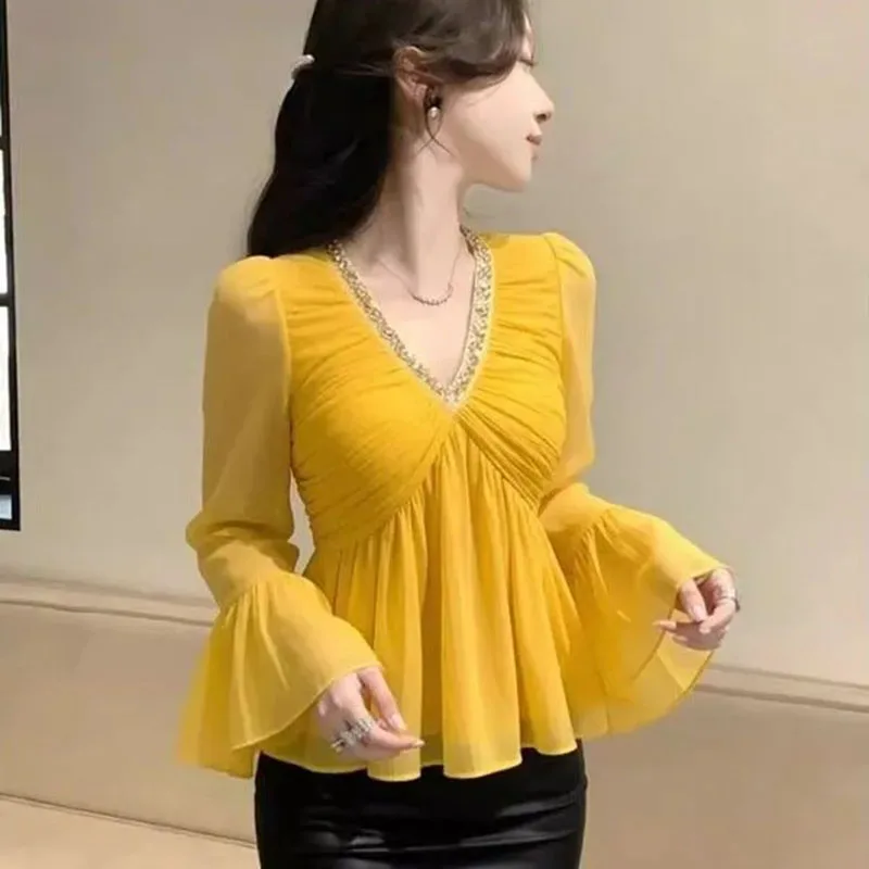 

2026 Beautiful Yellow V-neck Shirt Women's Shirt Blouse Spring Summer New Flare Sleeve Top Korean Women Receive High Praise