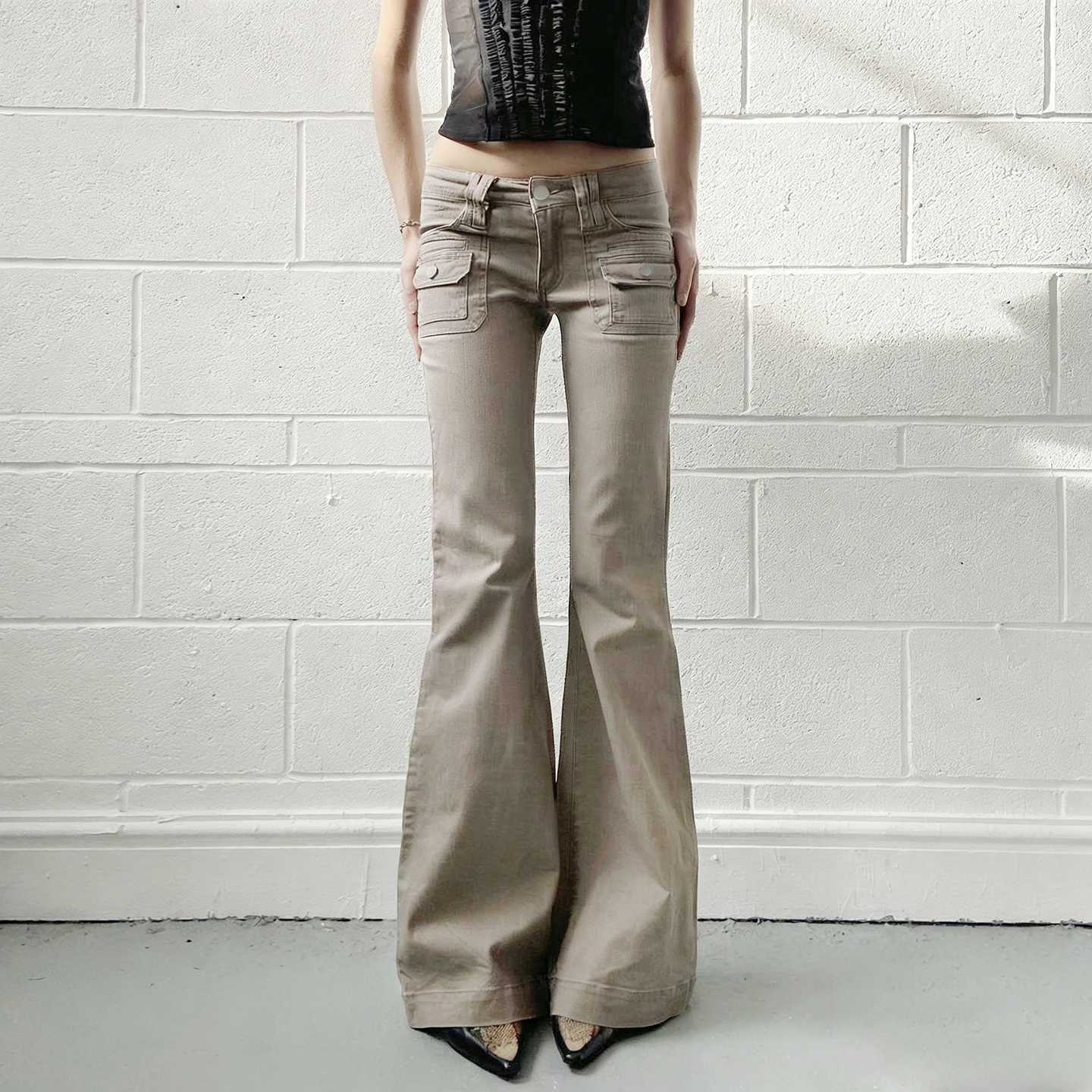 SUCHCUTE Vintage Solid Multi Pocket Flared Jeans Women Y2K Low Rise Cargo Trousers Slim Streetwear Casual Denim Pants Harajuku