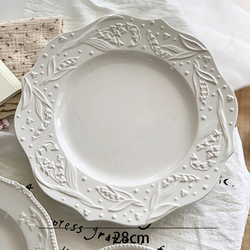 Relief Lily of The Valley Flower Ceramic Plate French Classic Relief Craft Cake Dessert Plate Afternoon Tea Bread Dish Tableware