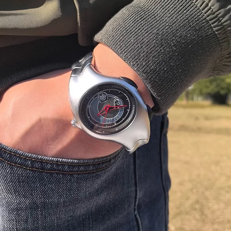 Silver Red