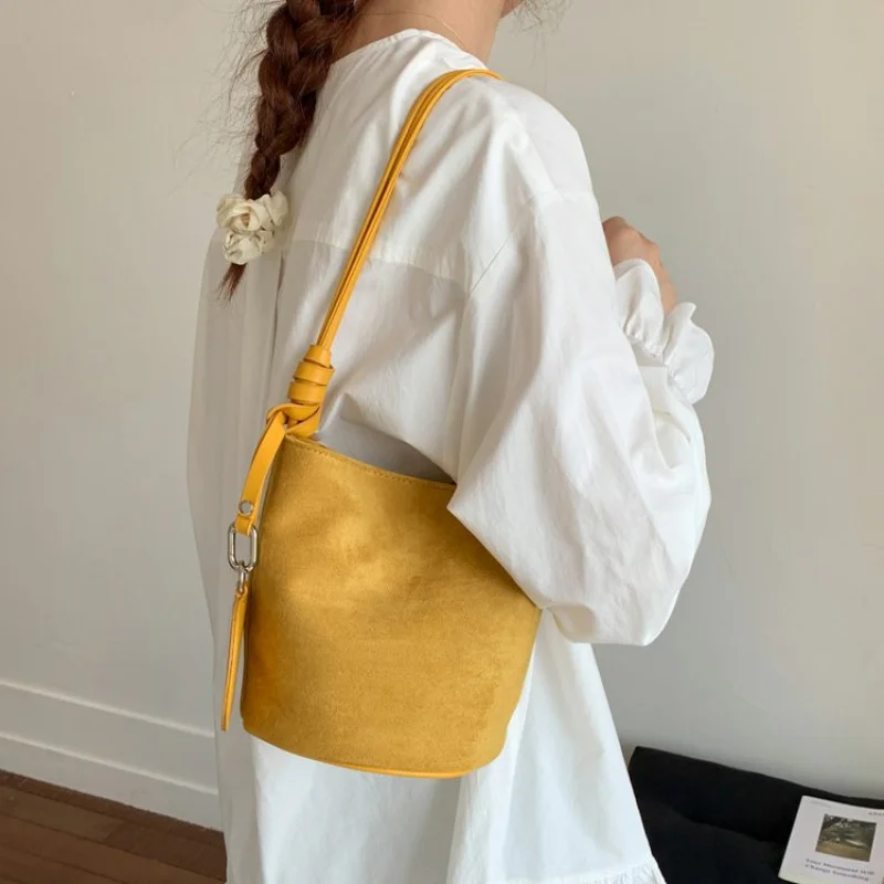 

Popular Classic High-End Leather Women's Crossbody Bag Luxury Brand Fashionable Elegant Daily Vintage Commuter Bag​