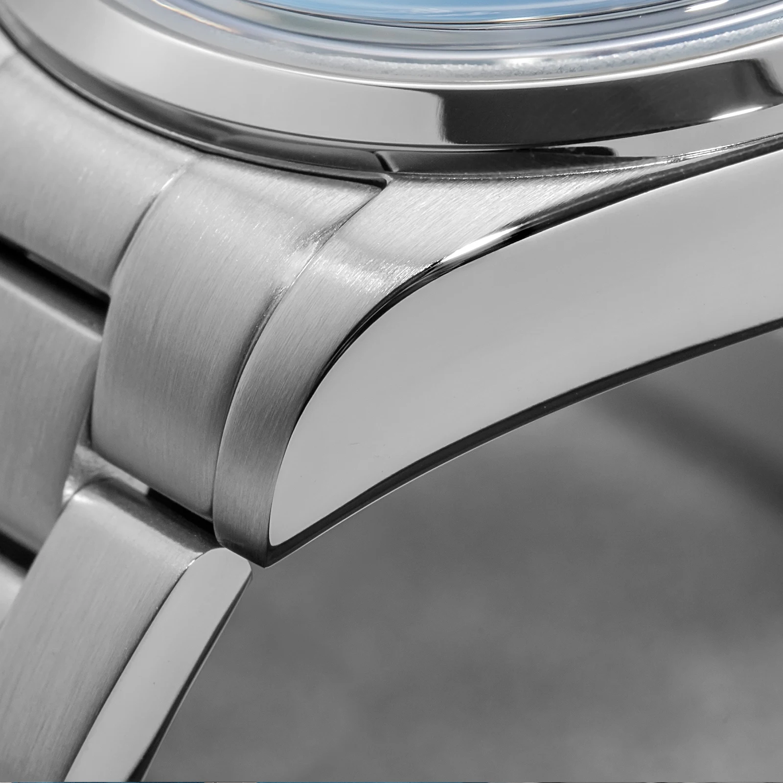 Addiesdive Luxury C…