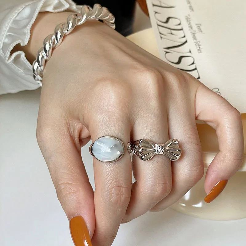 PANJBJ 925 Sterling Silber Mondstein Unregelmäßigen Ring für Frauen Party Geschenk Adjustabler Persönlichkeit Koreanische Dropshipping – Detail 16