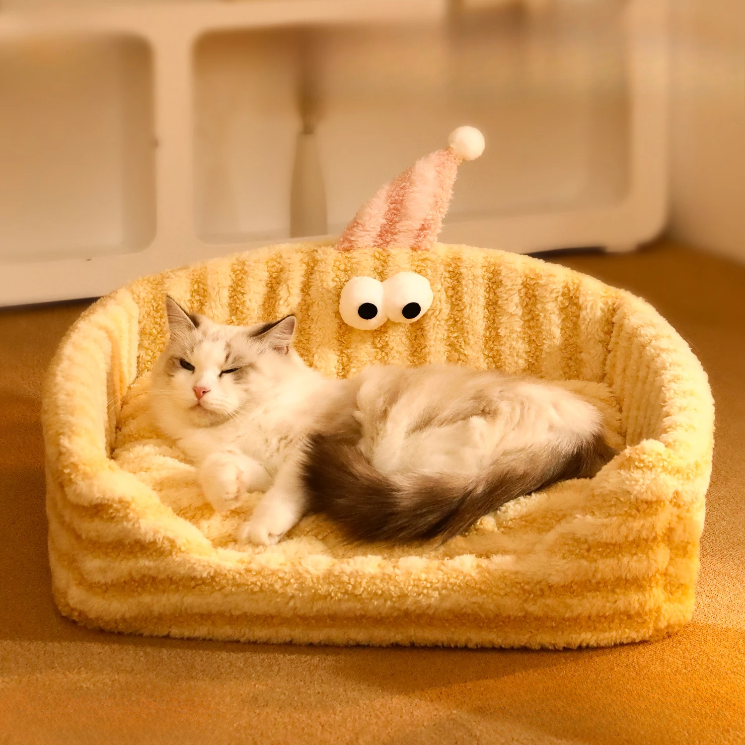 Dog House Thickened in Winter Can Be Disassembled and Washed Pet Cat House