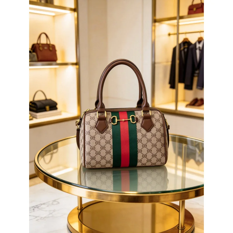 Ladies Luxury Diaper Bag Women's Leather Tote Vintage Crossbody Bag Minimalist Designer Large Capacity Elegant Fashion