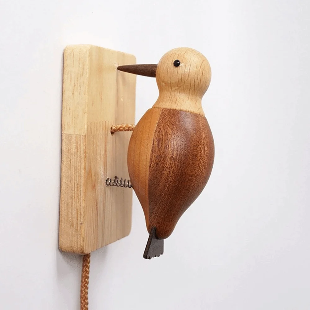 Housewarming Door Knocker Handmade Retro Pendant Doorbell Practical Beautiful Wooden Woodpecker Guest Arrival