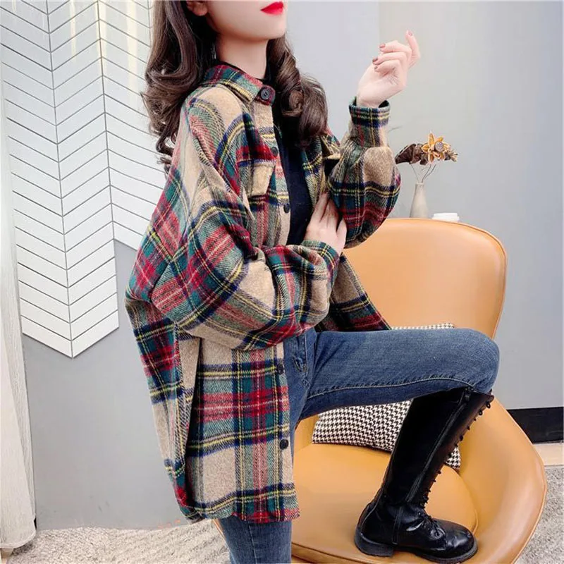 Fashion Printed Lapel Button Pockets Plaid Shirt Women\'s Clothing 2022 Autumn New Loose Casual Tops All-match Commute Blouse