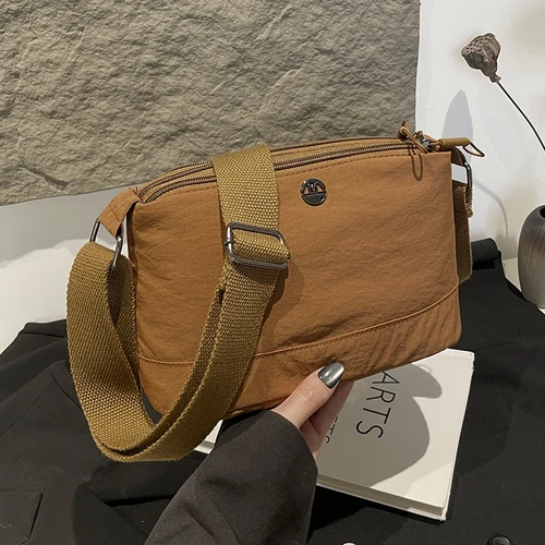 NuevoBolso cruzado a la moda para mujer, bolso mensajero multicapa de gran capacidad, adecuado para desplazamientos diarios, viajes, fiestas, compras