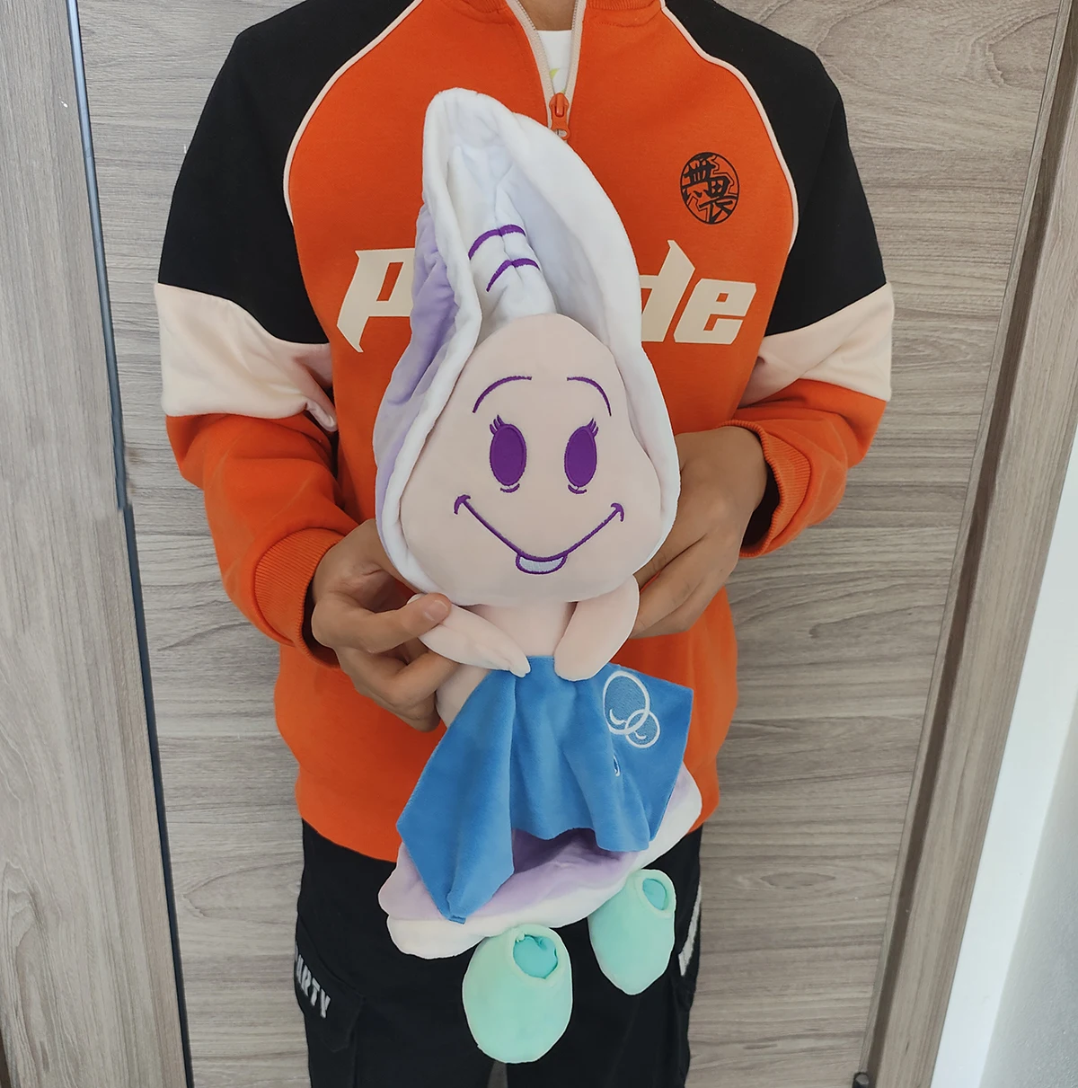 Disney Alice in Wonderland Oyster Plush Doll Stuffed Toy 30cm Gift