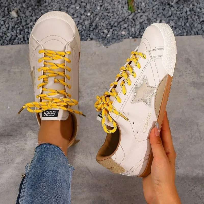 Retro Genuine Leather Deqin Shoes Women Sneakers 2025 New Style Versatile Worn-In Flat Bottom Casual Sports Women Flats Shoes - view 3