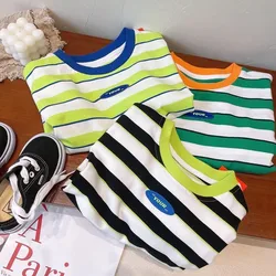 Camiseta a rayas de verano para bebés, Tops informales de manga corta, Tops finos de algodón con cuello redondo, camisetas de contraste para niños pequeños