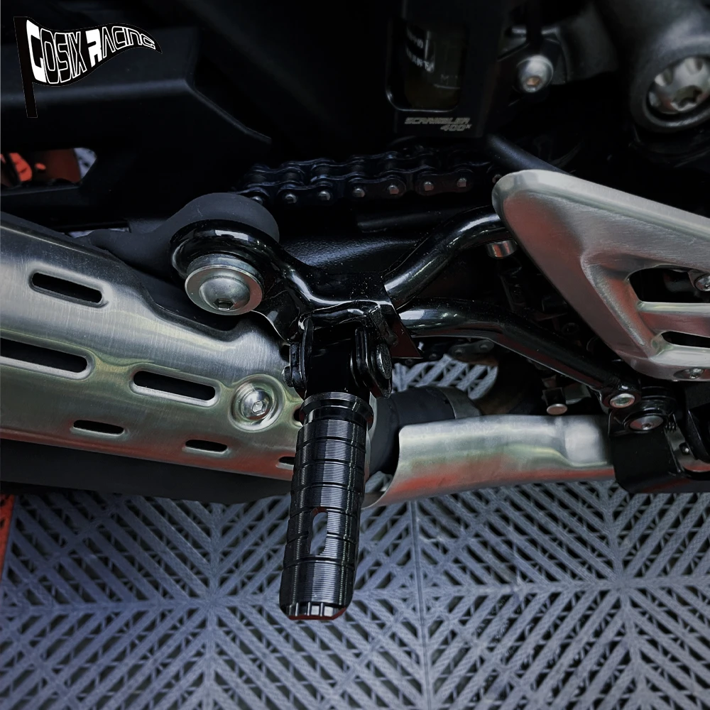 

Fit DAYTONA 660 2024 Trident 660 2021-2024 DAYTONA 675 R 2011-2017 Street Triple 765 S RS RS 2017-2024 Rearset Rear Foot pegs