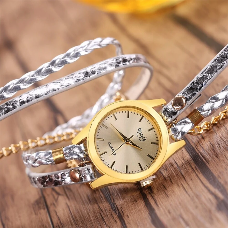 2023 Luxury Watches Women\'s Sexy Snake Pattern Circled Bracelet Watch Woven Twist Trend Watch Alloy Quartz Watch for Women reloj