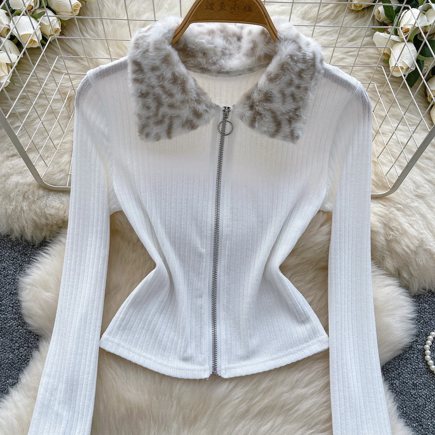 Elegant Turn-down Collar Vintage Long Sleeve Chic Zipper Slim Plush Fur Spliced Knit High Street Streetwear Autumn Winter Top