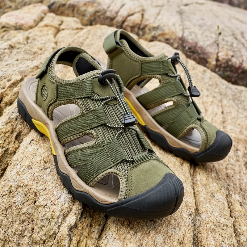 

New Mens Sandals Summer Breathable Mesh Sandals Men Outdoor Casual Lightweight Beach Sandals Fashion Men Shoes Large Size 38-47