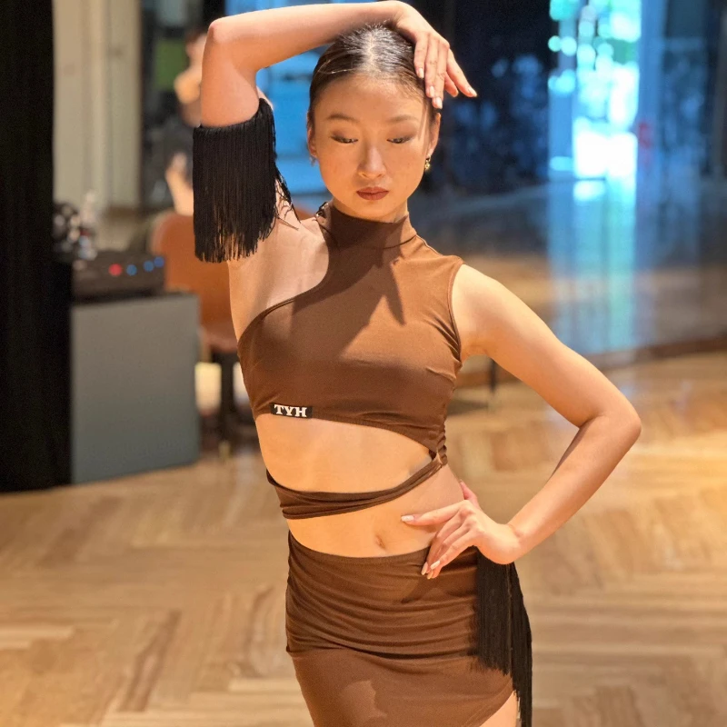 New LatinDance Performance DressWomen's Sexy Outdoor Banquet Hall PartyTassel Dress Sports Practice WearingRed Ball EveningDress