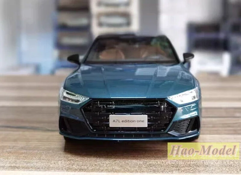 1/18 For A7L Audi A7L Alloy Metal Model Car Diecast Metal Toys Boys Birthday Gifts Hobby Display Collection Ornaments Gray/White