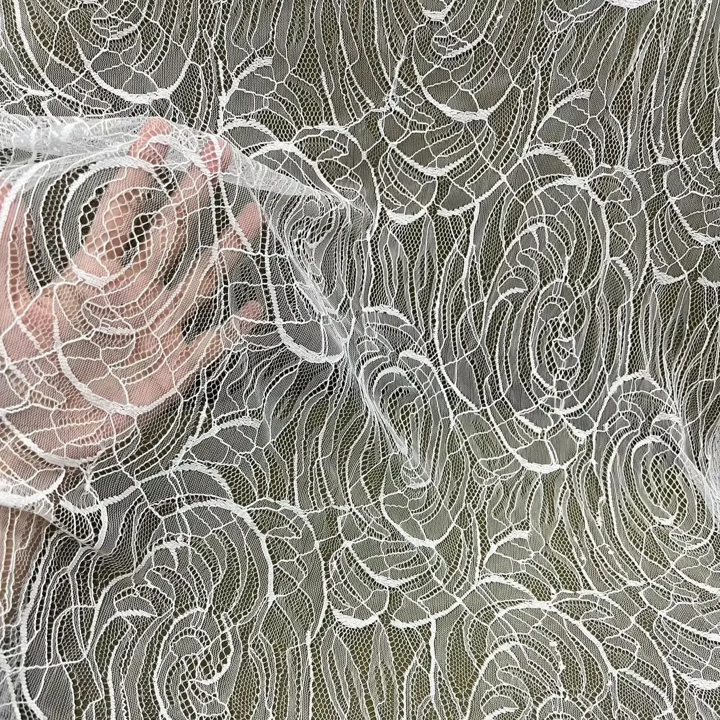Elegant Rose Lace Mesh Fabric for Wedding Dress Bridal Dress Veil Home Decoration Lace Fabric 130 CM Width 2 Colors