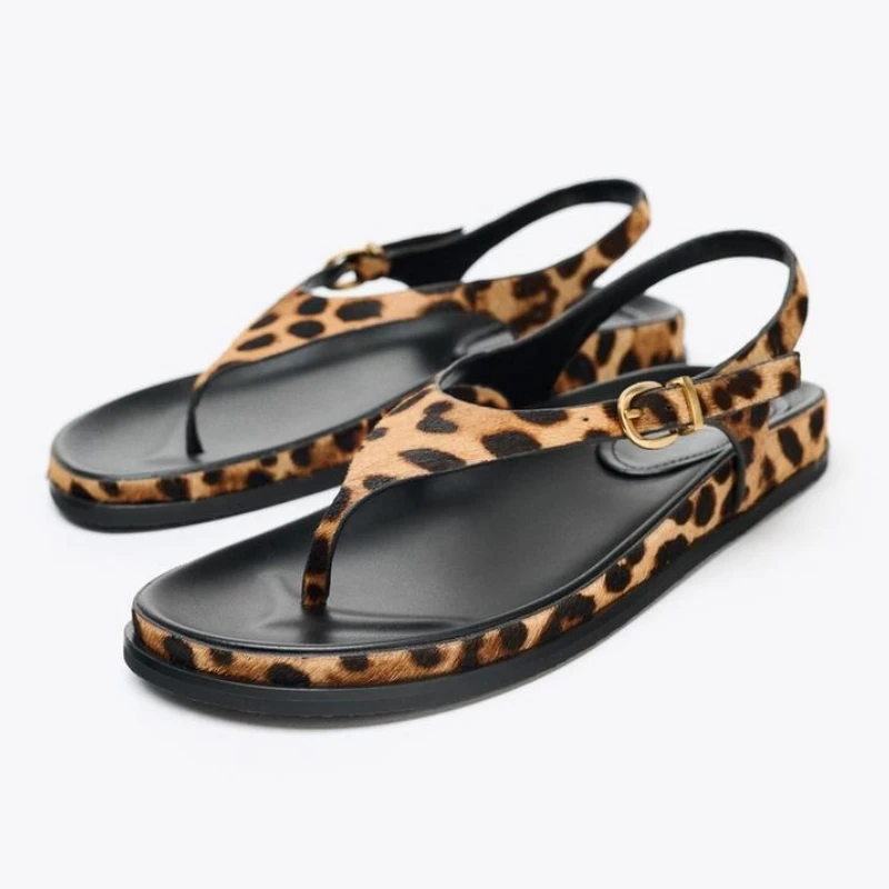 

Fashion Leopard Design Flat Sandals Women Sexy Clip Toe Flip Flops Luxury Metal Buckle Decoration Beach Shoes Zapatos De Mujer