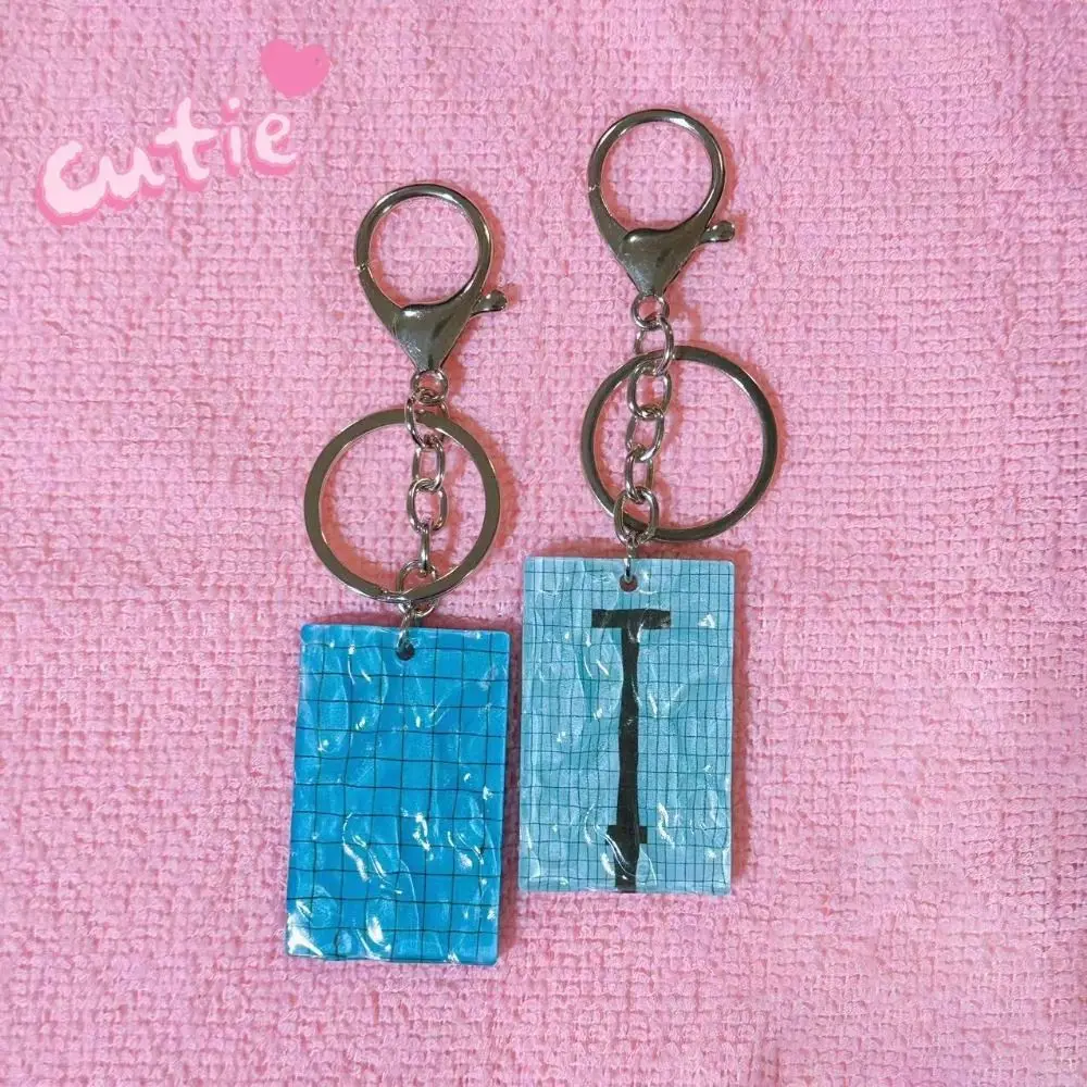 2 pcs Creative Accessories Acrylic Wavy Keychain Decorations Car Key Ring Swimming Pool Keychain Alltaglich Pendant