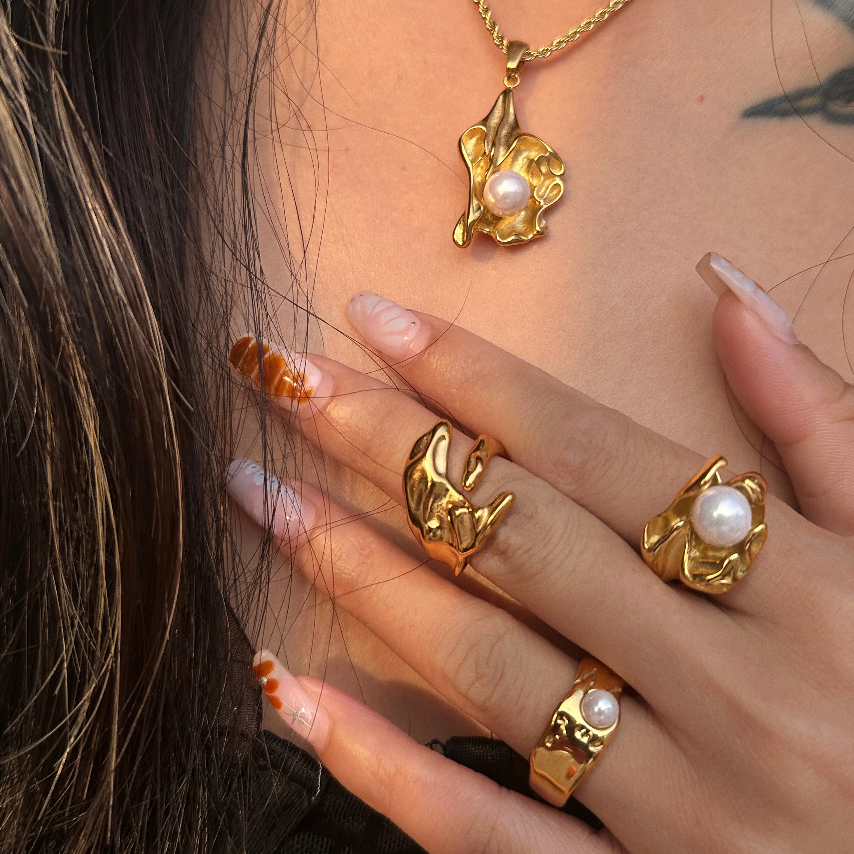 DASEIN Summer New 18k Pvd Gold Plated Postmodern Lava Irregular Moon Open Hippie Ring Stainless Steel Jewelry for Women Party