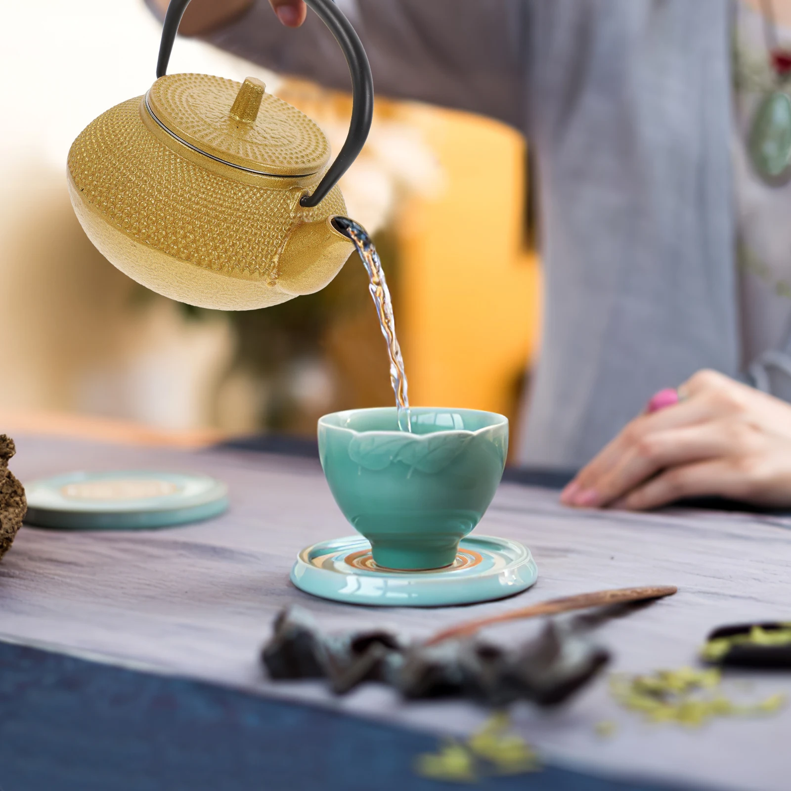 

Cast Iron Teapot Small Metal Tea Kettle For Home Office Travel Stovetop Use Anti-Scald Handle Easy Clean Tea Making Pot Chinese