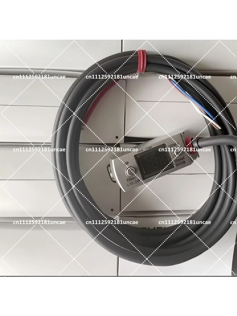 LR-ZB100P LR-ZB250AN Proximity Sensor Photoelectric Switch Detector 10-30V DC for Industrial Automation Control System