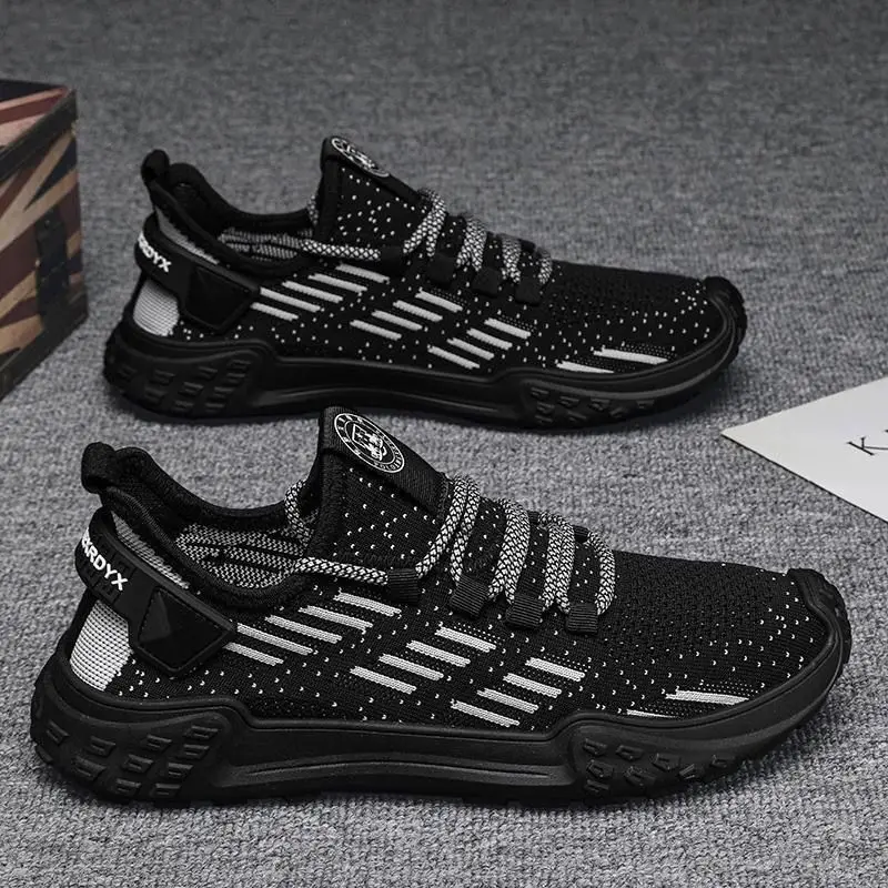 Men's Trendy Net Shoes Summer Collection Breathable Odorless Soft-Sole Casual Sporty Flying Mesh Surface Board Shoes