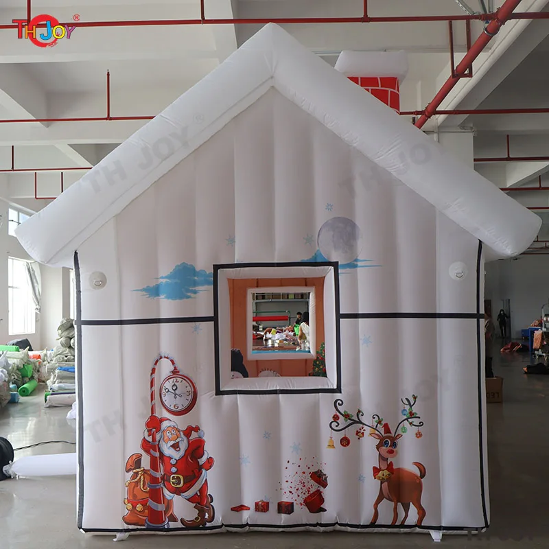 زينة عطلة خارجية بيضاء قابلة للنفخ لعيد الميلاد مع أضواء بيضاء، خيمة منزل سانتا المحمولة للحفلات الاحتفالية