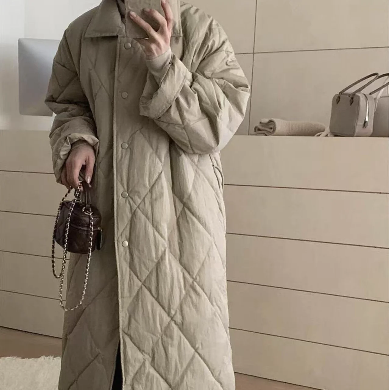 Autumn and Winter Women's Down Jacket Windproof Stand Collar Oversized Diamond Grid Down Jacket