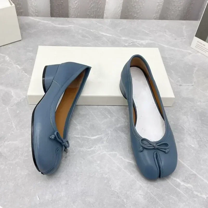 2024 new leather mid-heeled thick heels, split toe ballet shoes for women, bowshallow mouth versatile mid-heeled horseshoe shoes