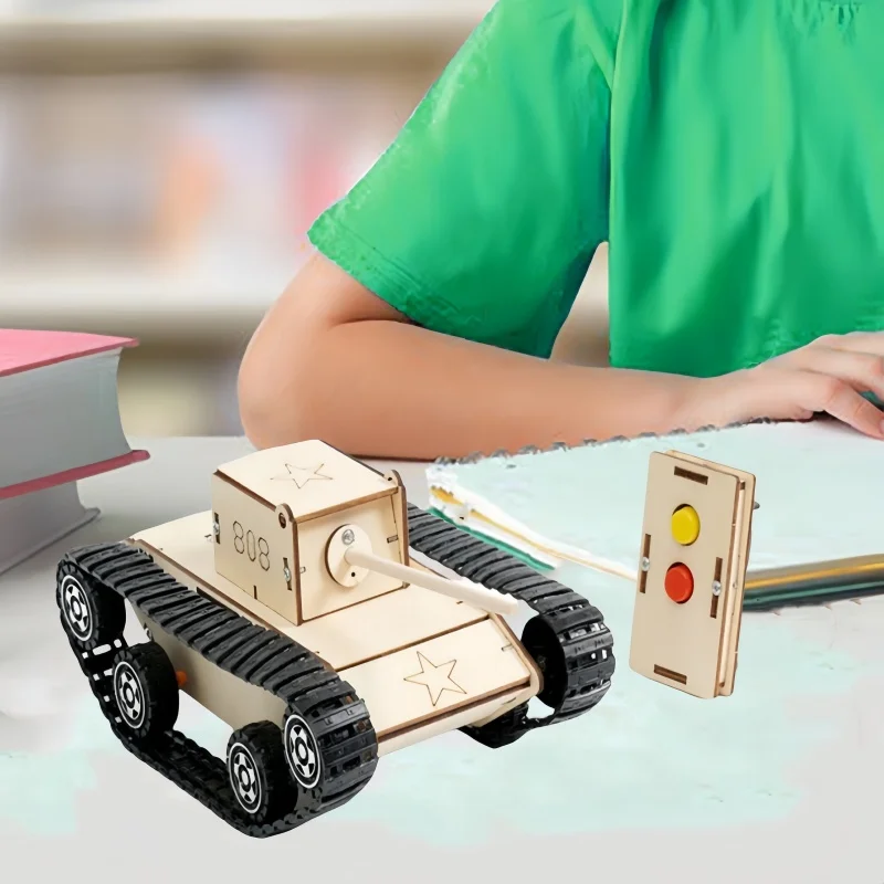 Hand Made DIY Wooden Remote Control RC Tank Model Creative STEM Toys Science Experiment Kit Assembled Material Wood Puzzle Gift