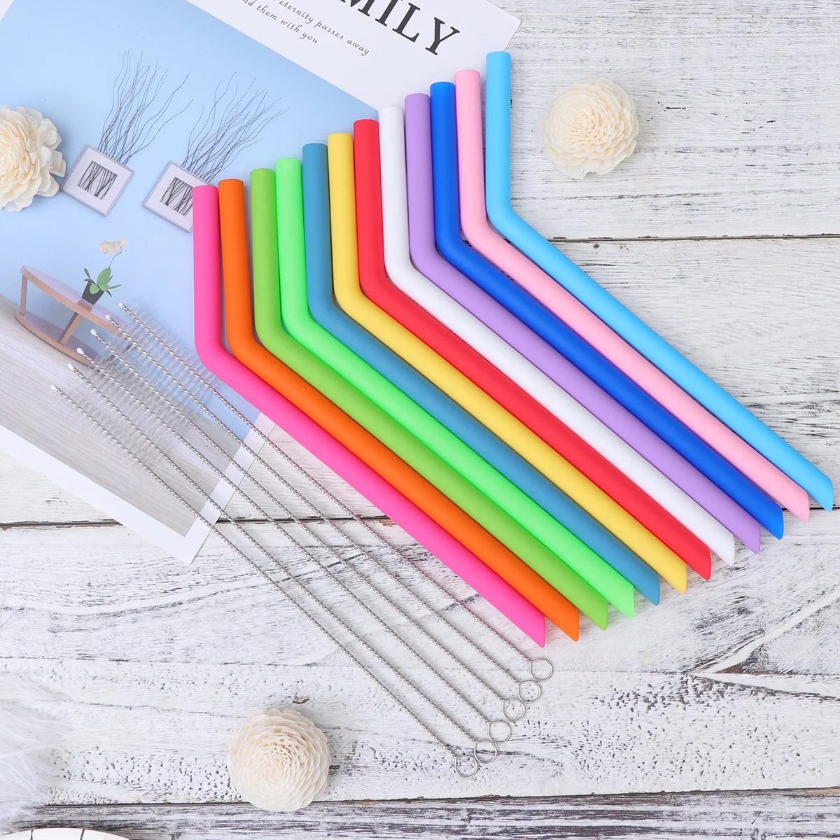 

18Pcs Silicone Straws Foldable Colorful Drinking Straws Set Flexible for Smoothies Yogurt Water Eco Friendly Cleaning