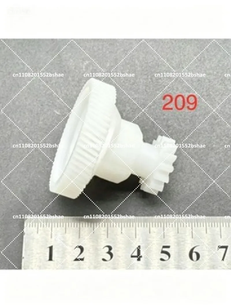 1pc Double Door Coupe Seat Belt Pusher Gear for W209 E200 E260 W207
