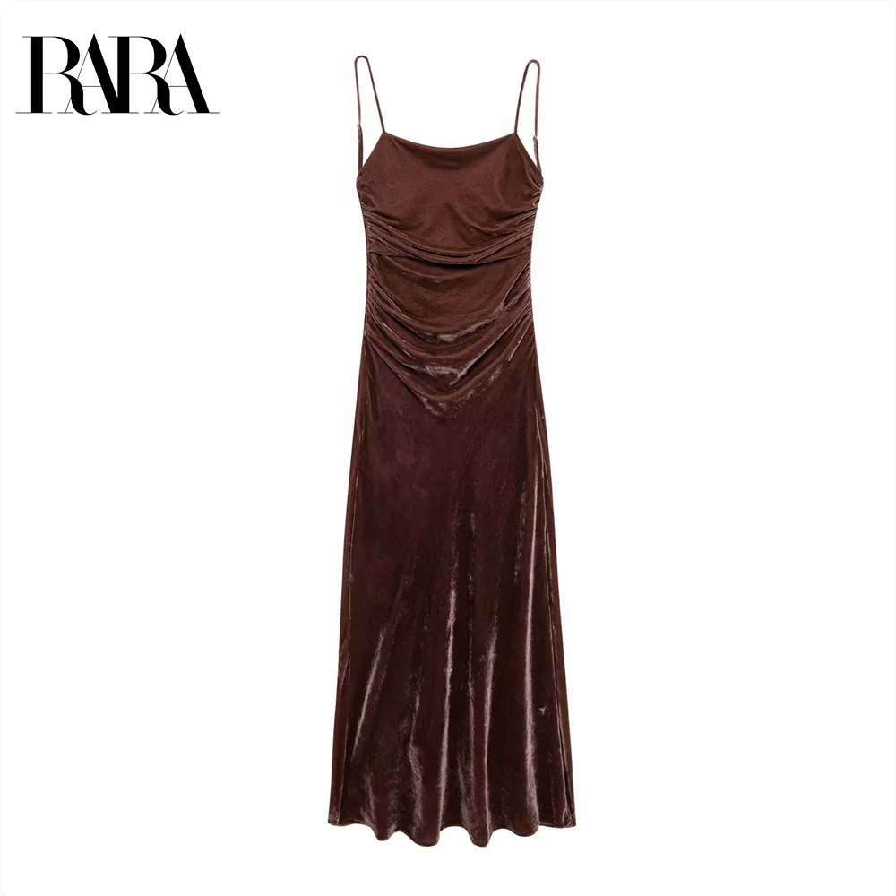 

2024 RARA Women's Autumn/Winter New Product Style Velvet Dress with Strap Straps Wrinkled Back Outward Flute Dress