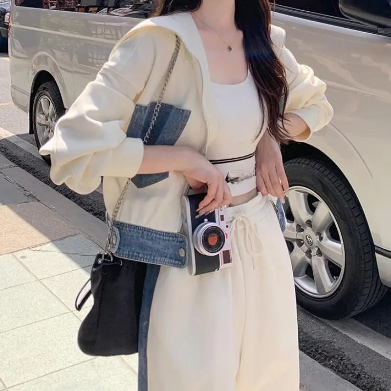 

Весенне-осенний новый модный женский спортивный повседневный комплект в молодежном западном стиле с широкими брюками, состоящий из двух предметов