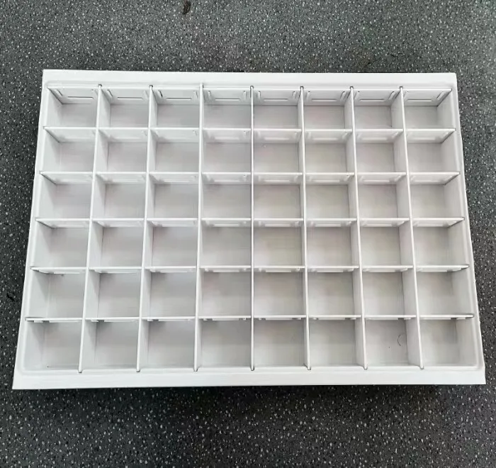 ABS sub-medicine tray mouth service, medicine tray delivery truck, 48 grid three-color