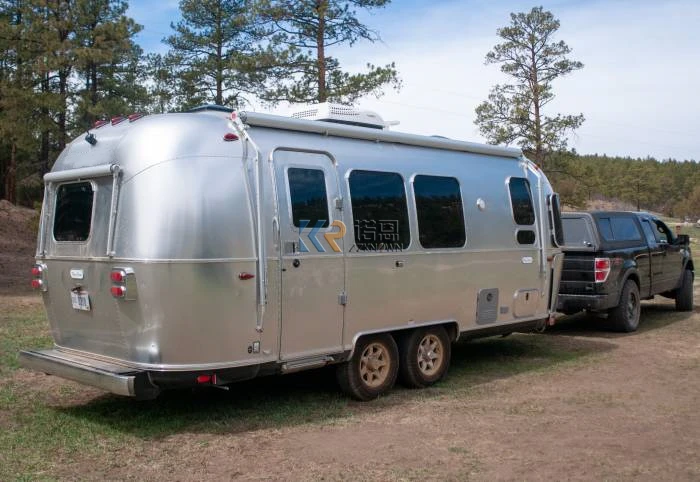 Camping Caravan Rv Camper Camper di lusso Rimorchio da campeggio Rimorchio da viaggio in alluminio da viaggio