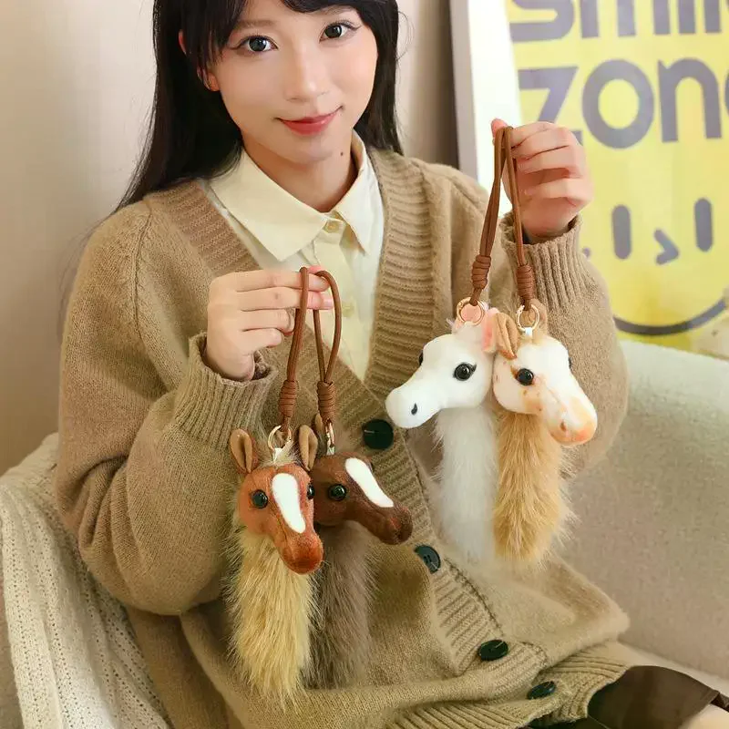 Niedlicher Pferdekopf-Schlüsselanhänger mit Einziehbarem Seil, Plüsch-Tieranhänger, Pferdejahr-Souvenir, Schlüsselring, Rucksack-Deko, Geschenk
