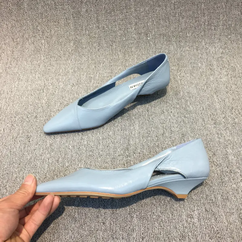 Mocassins de dedo apontado confortáveis para mulheres, salto baixo, calçado confortável, azul, elegante, de alta qualidade, jovem, verão, 2024