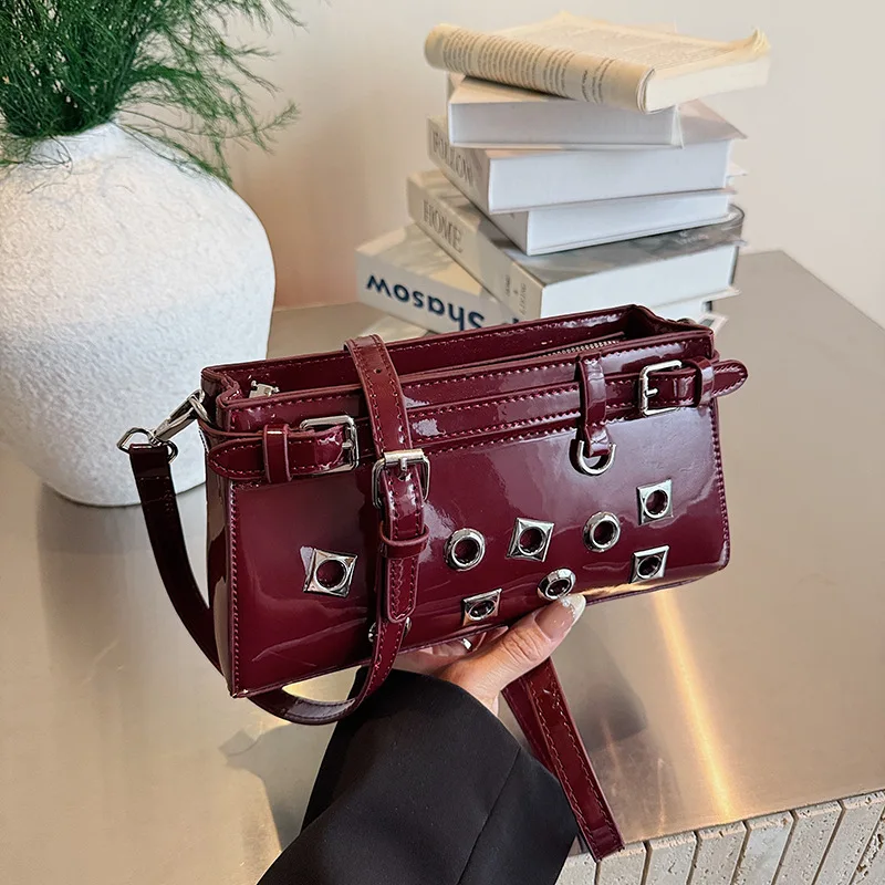 

Модные женские сумки-ведра из искусственной кожи с заклепками и цепочкой через плечо Дизайнерские кошельки и сумки Женские сумки для телефонов в стиле ретро