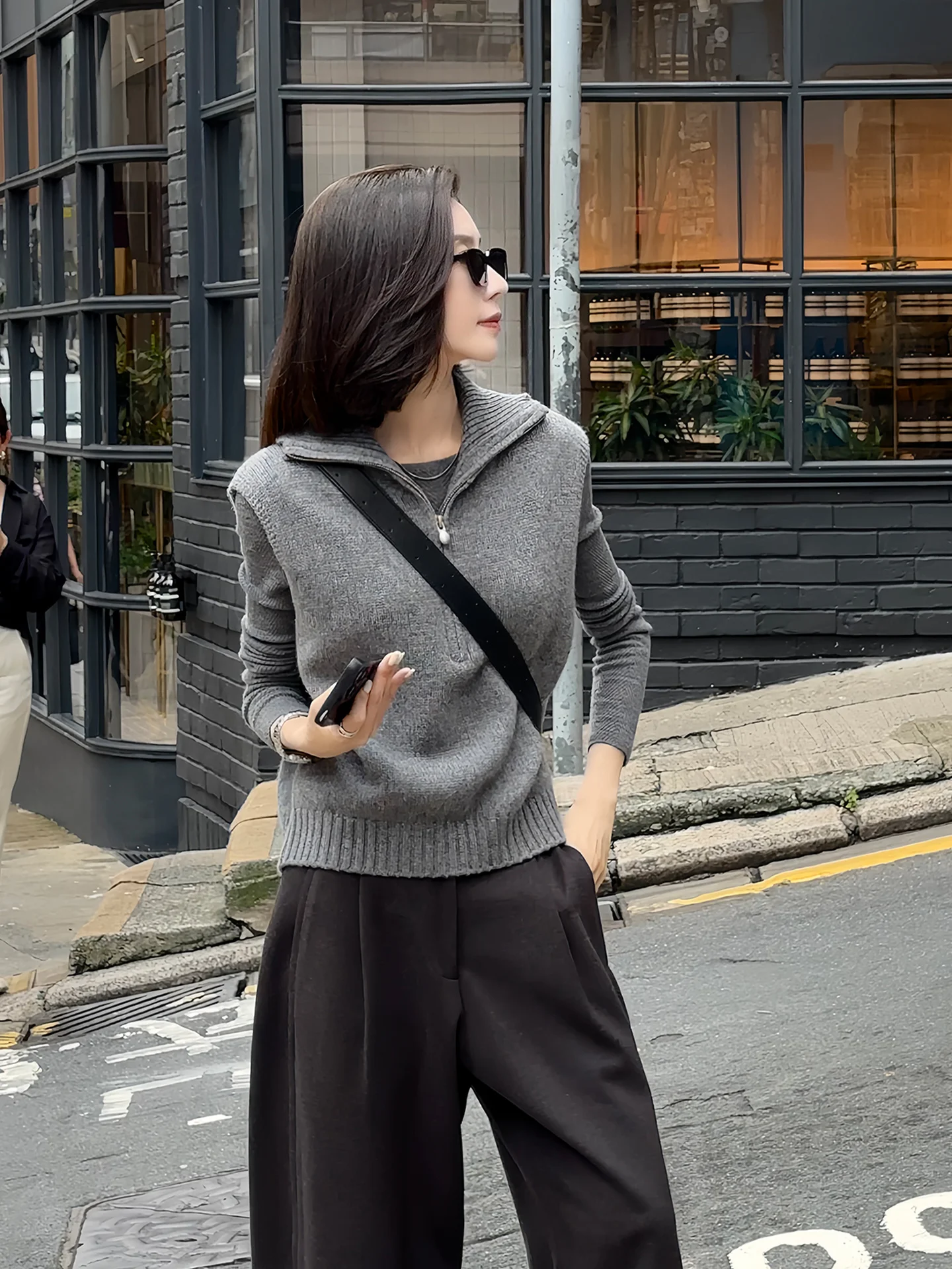 

Вязаный жилет Sli на молнии, свободный, с верхом, однотонный, для поездок на работу, осень 2024, женская мода, эксклюзивная онлайн-жилетка