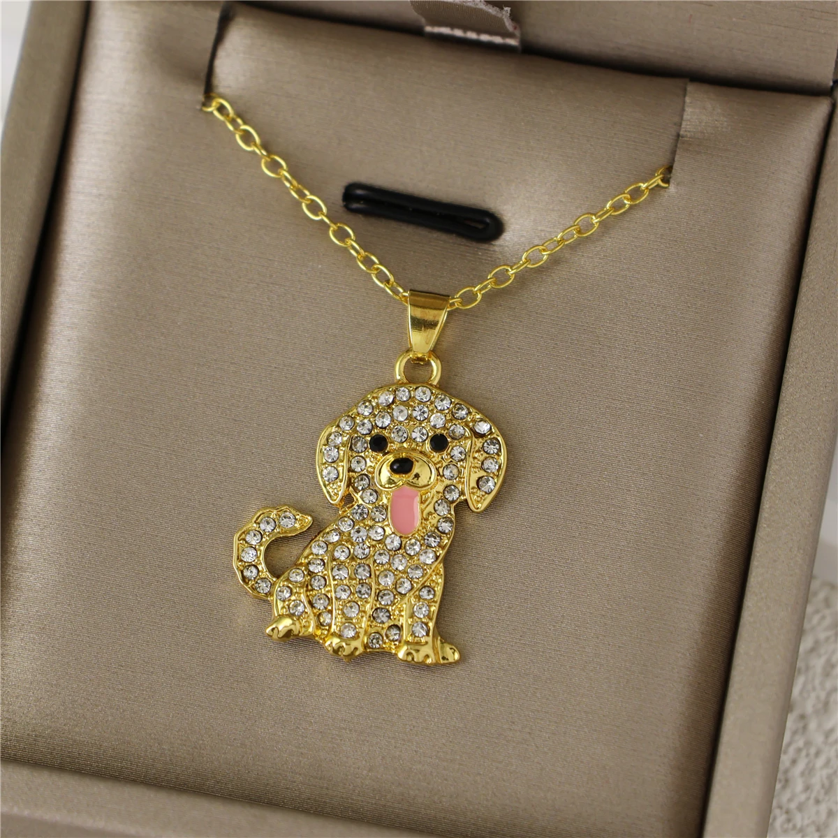 1Pc Cute Golden Retriever Rhinestone Necklace Exquisite Pet Puppy Memorial Jewelry Dog Lover Holiday Birthday Gift