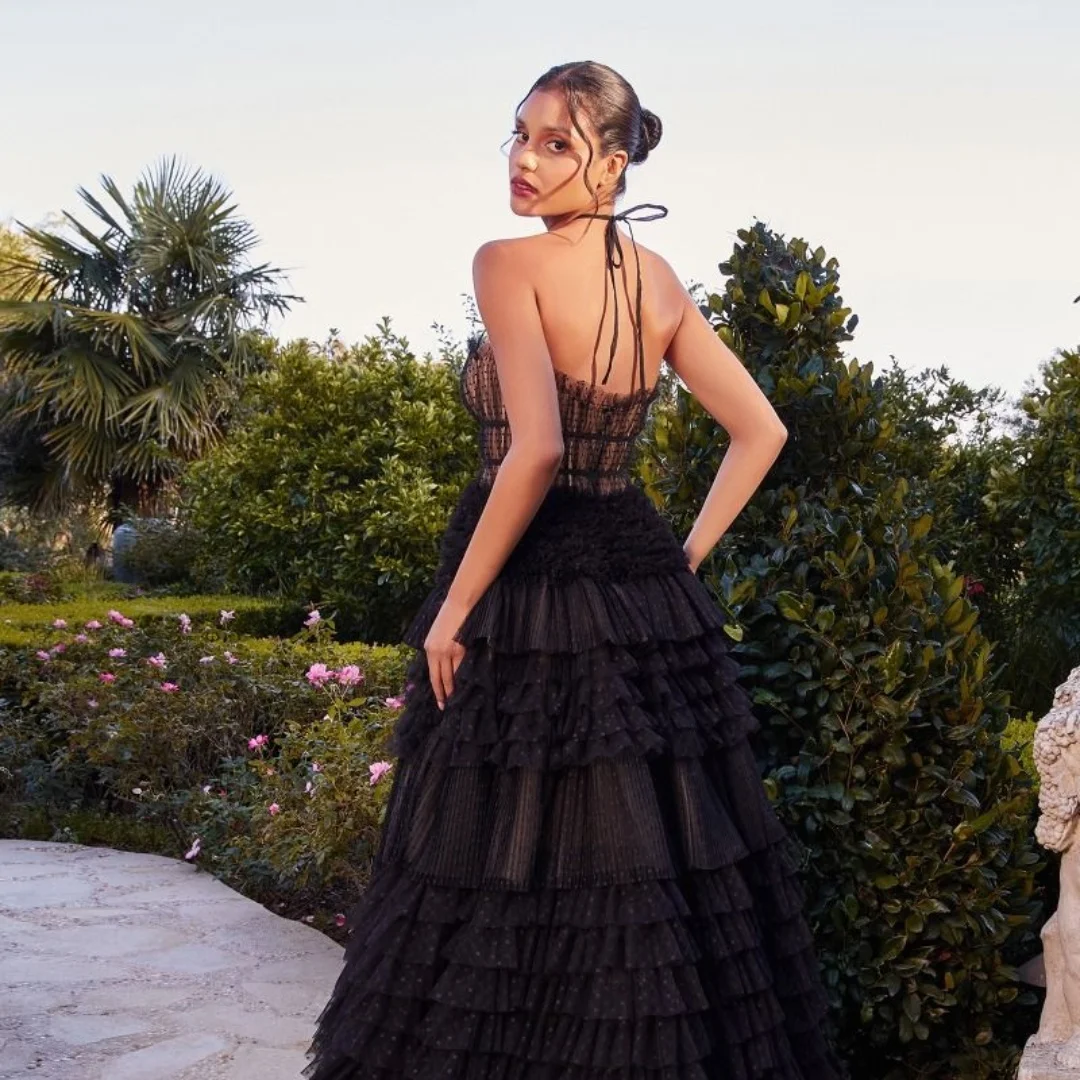 Vestidos de fiesta de princesa de lujo Halter Sweetheart A-line Plisados escalonados Personalizid Mascarada Vestidos de baile de graduación Vestido de noche formal