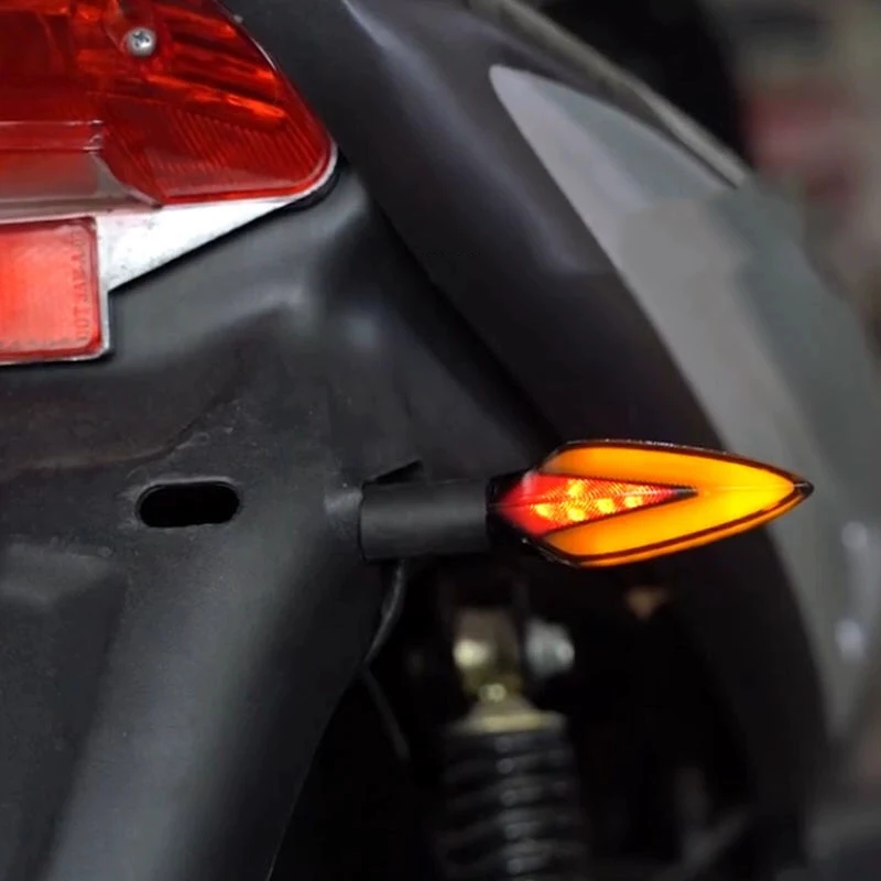 Motorcycle LED Turn Signal 12V ABS Scooter Flashing Light Universal for CFMOTO 150 250 450 650 NK Suzuki SV400 SV650 V-Strom