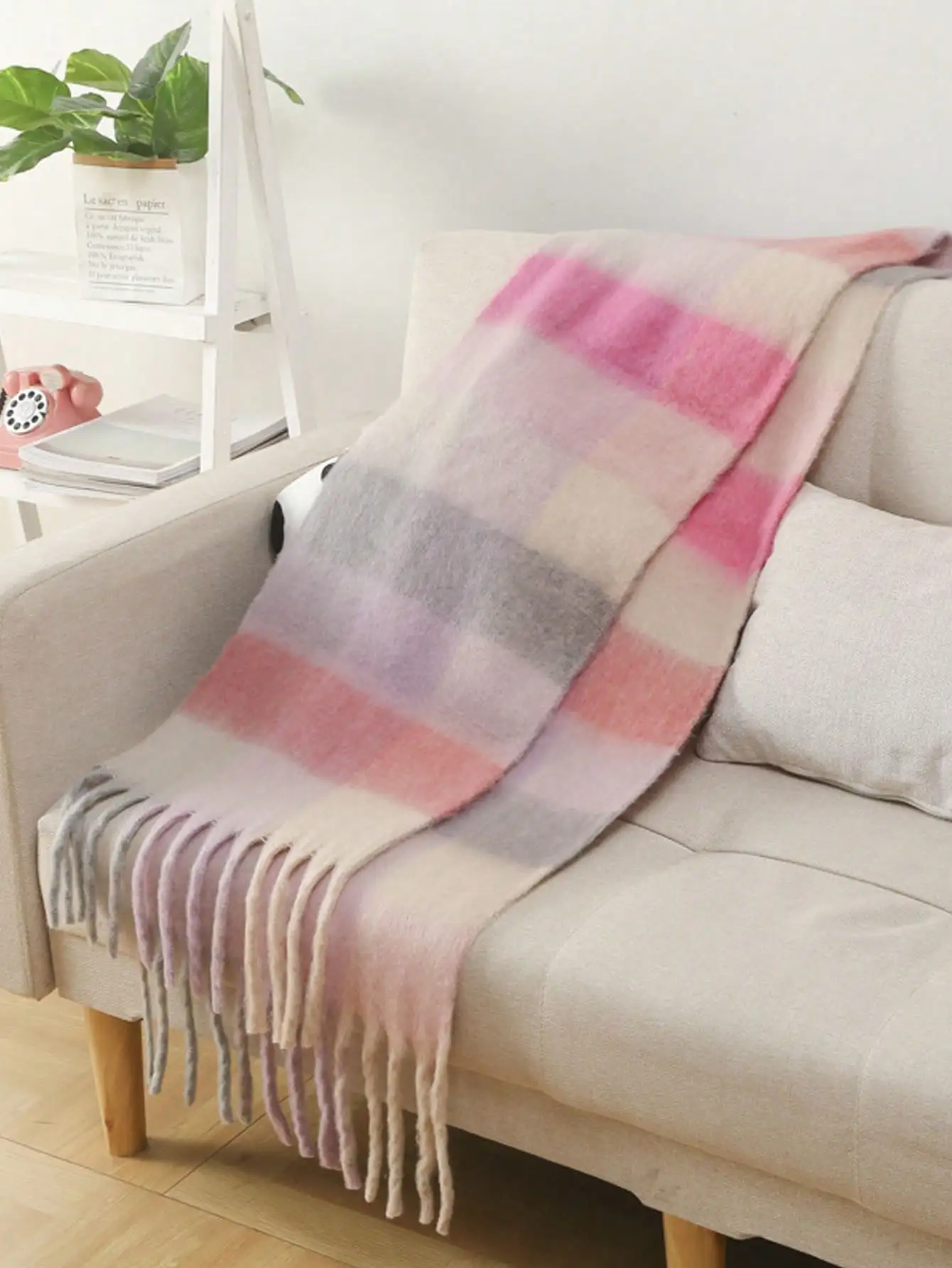 1pc Small Plaid Scarf, Soft & Warm For Autumn/Winter Women Winter Scarves For Dress