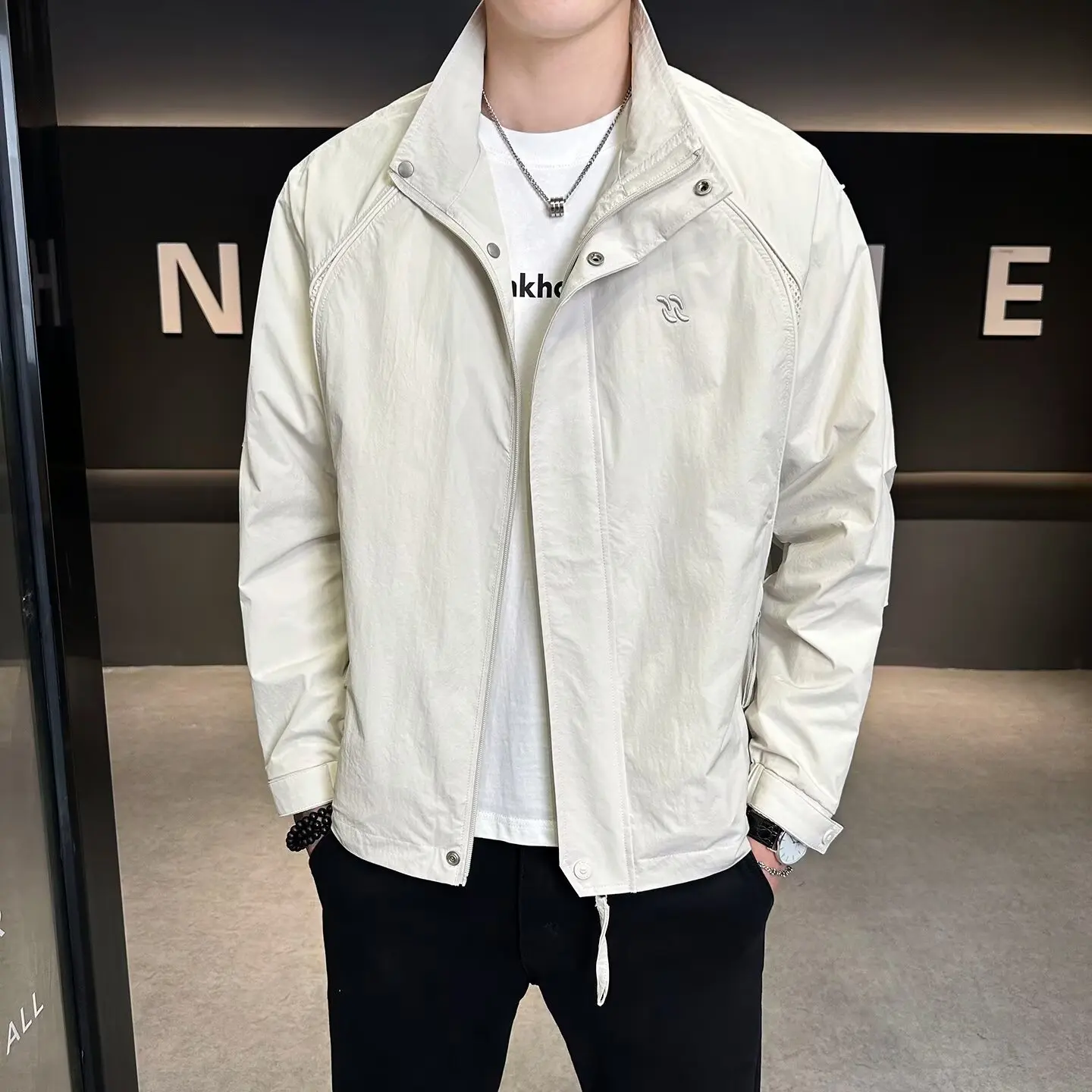 

Casual Men's Workwear Jaet Stand Collar Long Sve Faionable Versatile Autumn 2025 New Sle Korean Version All-Match Cool