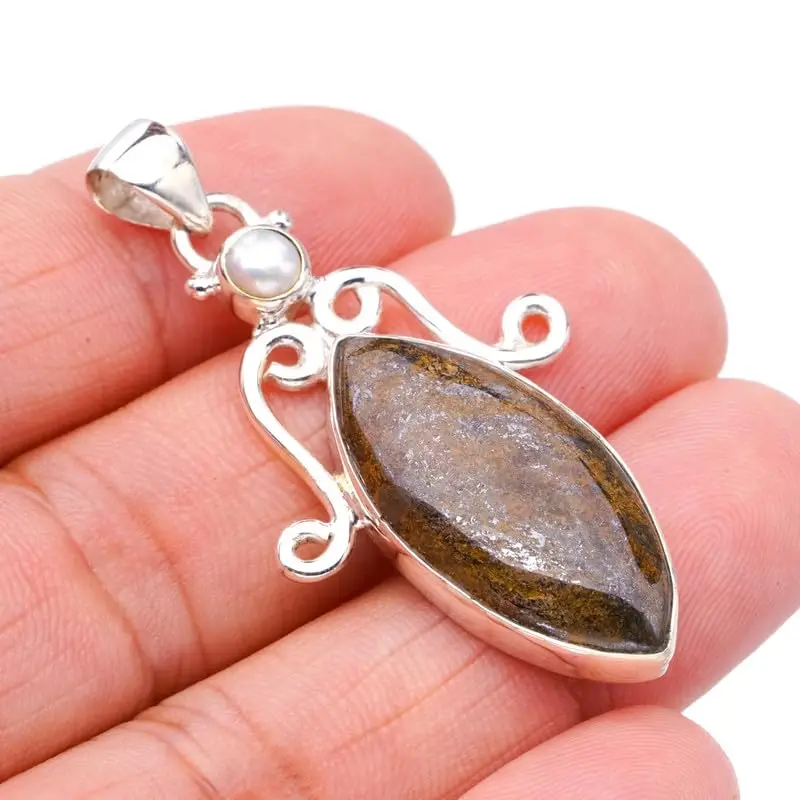 

Хеси ® Подвеска из стерлингового серебра 925 пробы ручной работы с натуральным бронзовым речным жемчугом 2 дюйма F5144